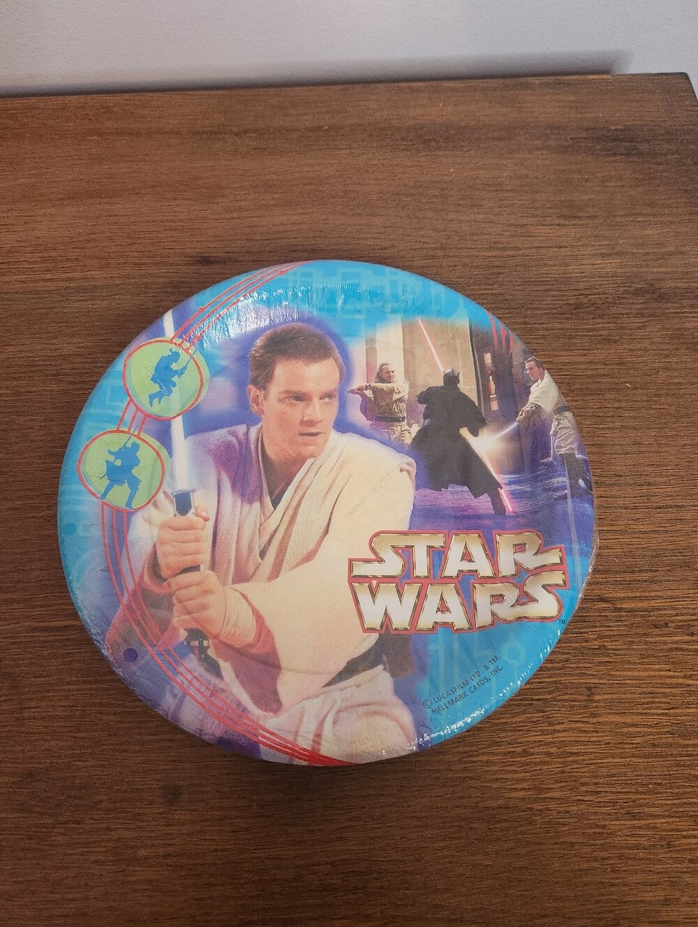 Star Wars Episode 1- 8 Paper Plates (6 3/4in Diameter) Made In Usa
